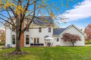 822 Town and Country Estates Dr, Town and Country, MO 63141 - Photo 9