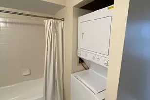 12970 Bryce Canyon Dr, Maryland Heights, MO 63043 - Photo 11