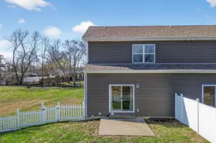 201 Old Schaeffer Ln, O'Fallon, MO 63366 - Photo 35