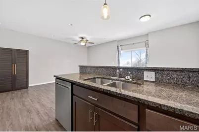 201 Old Schaeffer Lane, O'Fallon, MO 63366 - Photo 17