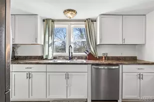 217 W Elvins Blvd, Park Hills, MO 63601 - Photo 13