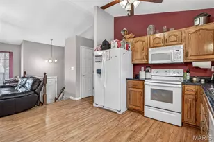 120 Greenbrier Blvd, Festus, MO 63028 - Photo 11