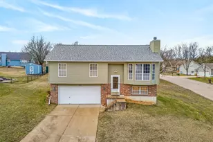 120 Greenbrier Blvd, Festus, MO 63028 - Photo 3