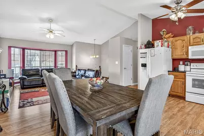 120 Greenbrier Boulevard, Festus, MO 63028 - Photo 15