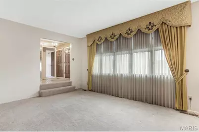 210 New Salem Drive, Creve Coeur, MO 63141 - Photo 11