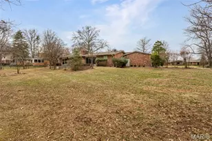 210 New Salem Dr, Creve Coeur, MO 63141 - Photo 61