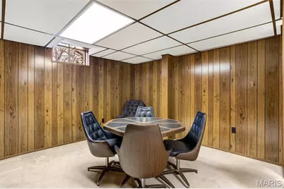 210 New Salem Drive, Creve Coeur, MO 63141 - Photo 45