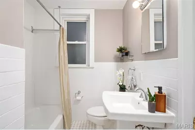 6318 Southwood Avenue #2E, Clayton, MO 63105 - Photo 15