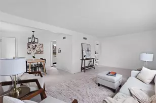 813 Chain of Rocks Dr, Saint Louis, MO 63137 - Photo 5