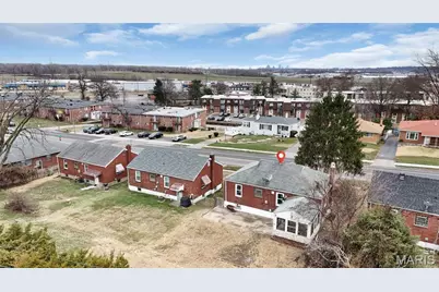 813 Chain Of Rocks Drive, Saint Louis, MO 63137 - Photo 19