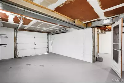 813 Chain Of Rocks Drive, Saint Louis, MO 63137 - Photo 17