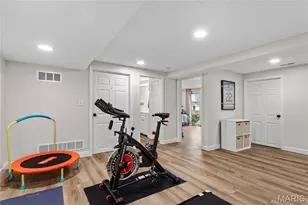 318 Statewood Dr, Ballwin, MO 63021 - Photo 33