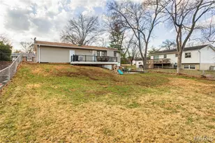 318 Statewood Dr, Ballwin, MO 63021 - Photo 45