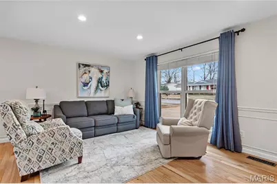 318 Statewood Drive, Ballwin, MO 63021 - Photo 9