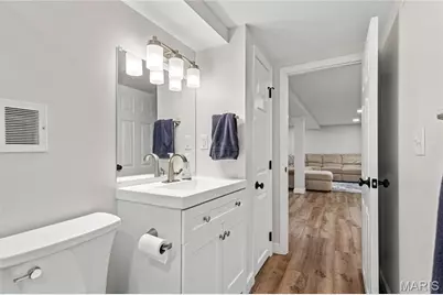 318 Statewood Drive, Ballwin, MO 63021 - Photo 39