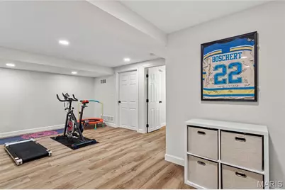 318 Statewood Drive, Ballwin, MO 63021 - Photo 37