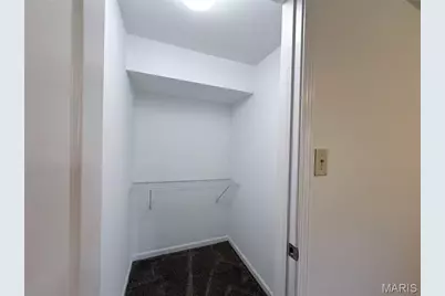 7274 Tournament Drive, Oakville, MO 63129 - Photo 27