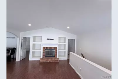 7274 Tournament Drive, Oakville, MO 63129 - Photo 3