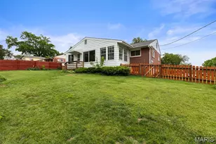 9931 Foxglove Dr, Saint Louis, MO 63123 - Photo 33