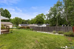 9931 Foxglove Dr, Saint Louis, MO 63123 - Photo 31