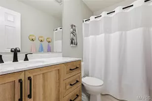 361 Magoffin Trails Ct, Oakville, MO 63129 - Photo 25