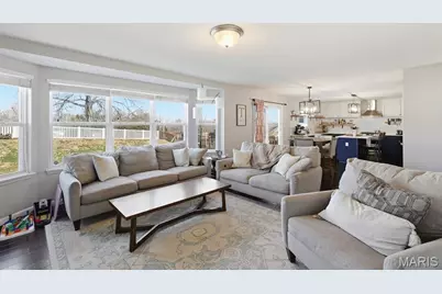 361 Magoffin Trails Court, Oakville, MO 63129 - Photo 7