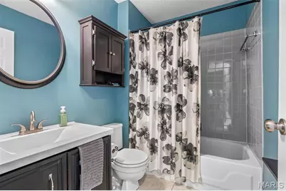 5527 Pierre Court, Mehlville, MO 63128 - Photo 19