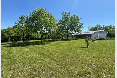 18046 Monroe Road 453, Paris, MO 65275 - Photo 7