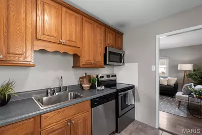 5060 Potomac Street, Saint Louis, MO 63139 - Photo 9