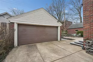 7106 Stanford Ave, University City, MO 63130 - Photo 29