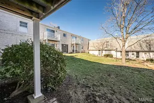 4353 Chateau De Ville Dr, Saint Louis, MO 63129 - Photo 29