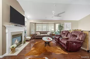 818 Brae Ct, Chesterfield, MO 63017 - Photo 3