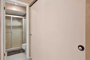 2341 Seven Pines Dr, Saint Louis, MO 63146 - Photo 17