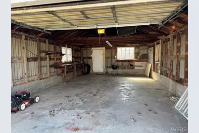 107 E Franklin Avenue, Robertsville, MO 65066 - Photo 33