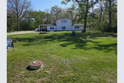 1116 E Springfield Road, Sullivan, MO 63080 - Photo 1