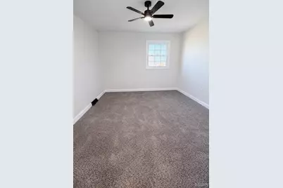 108 Market St, Paris, MO 65275 - Photo 9