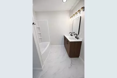 108 Market St, Paris, MO 65275 - Photo 11