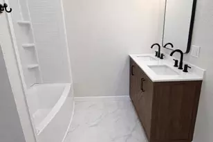 108 Market St, Paris, MO 65275 - Photo 11