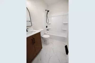 108 Market St, Paris, MO 65275 - Photo 13