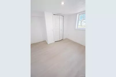 108 Market St, Paris, MO 65275 - Photo 17