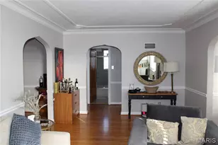 10201 Midland Blvd, Overland, MO 63114 - Photo 9