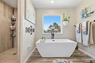 739 Red Clover Dr, Unincorporated, MO 63016 - Photo 23