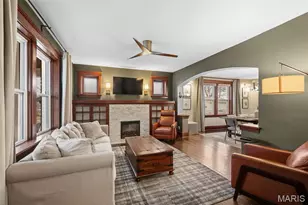 4934 Walsh St, Saint Louis, MO 63109 - Photo 9