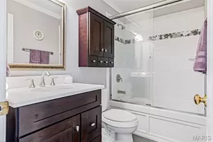 11715 Hedgefield Ln, Sunset Hills, MO 63126 - Photo 25