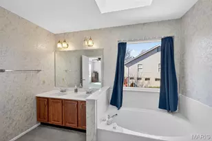 2071 Hackmann Estates Dr, Saint Charles, MO 63303 - Photo 21