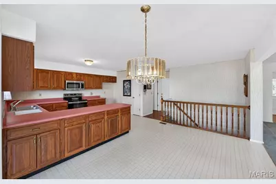 2071 Hackmann Estates Drive, Saint Charles, MO 63303 - Photo 13