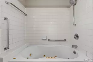 8369 Big Bend Blvd, Webster Groves, MO 63119 - Photo 19