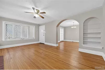 8369 Big Bend Boulevard, Webster Groves, MO 63119 - Photo 9