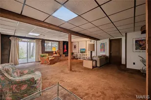 12321 Woodline Dr, Creve Coeur, MO 63141 - Photo 15