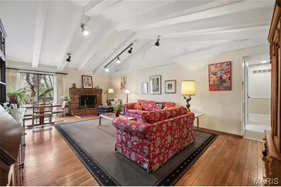 12321 Woodline Drive, Creve Coeur, MO 63141 - Photo 7